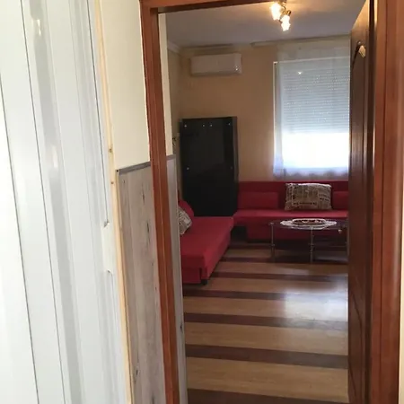 4 Lurko Apartman Uj Lägenhet Hajdúszoboszló