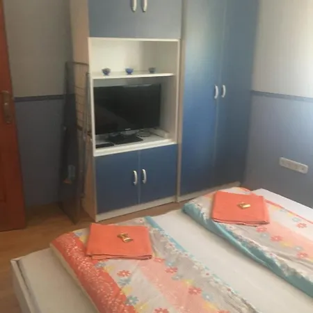 Lägenhet 4 Lurko Apartman Uj