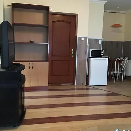 Lägenhet 4 Lurko Apartman Uj