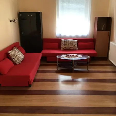 Lägenhet 4 Lurko Apartman Uj *